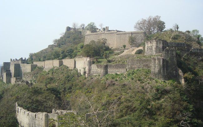Kangra Fort Timings, Entry Fees, Nearby Attractions