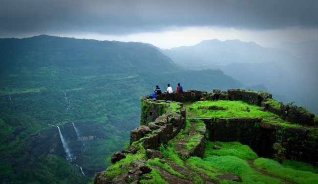 Rajmachi Fort – Timings, History, Trekking & Camping, Entry Fee