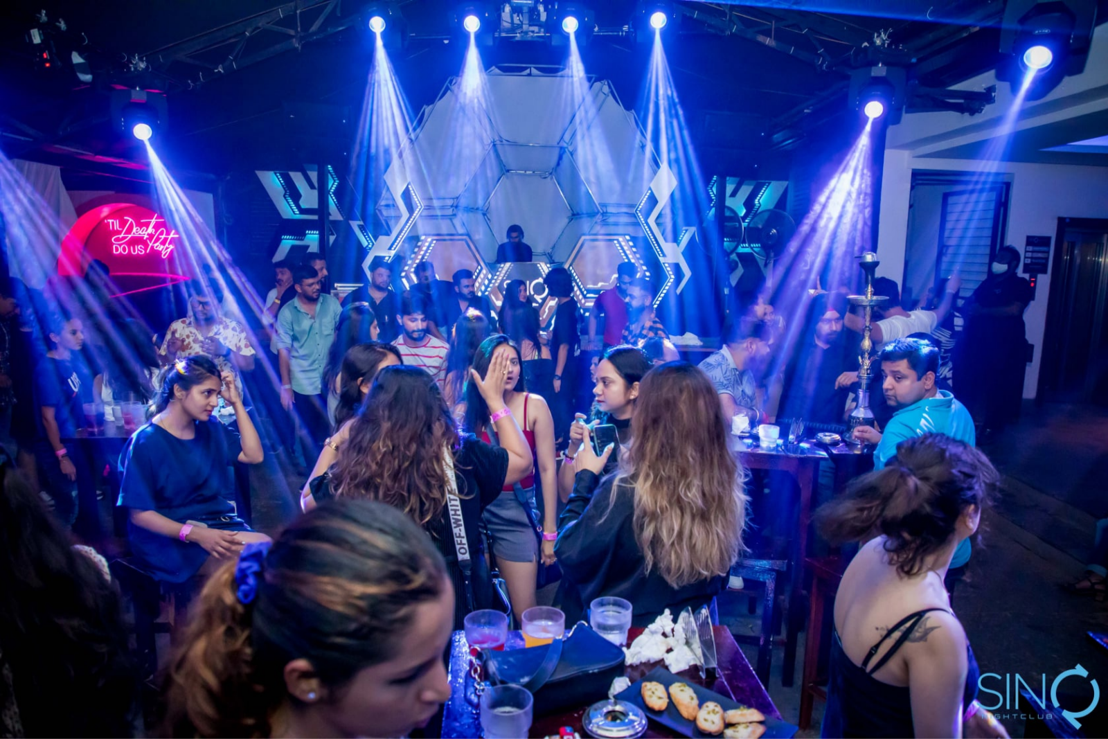 Sinq Night Club Goa - Timings, Entry Ticket, Best Season, Attractions & More